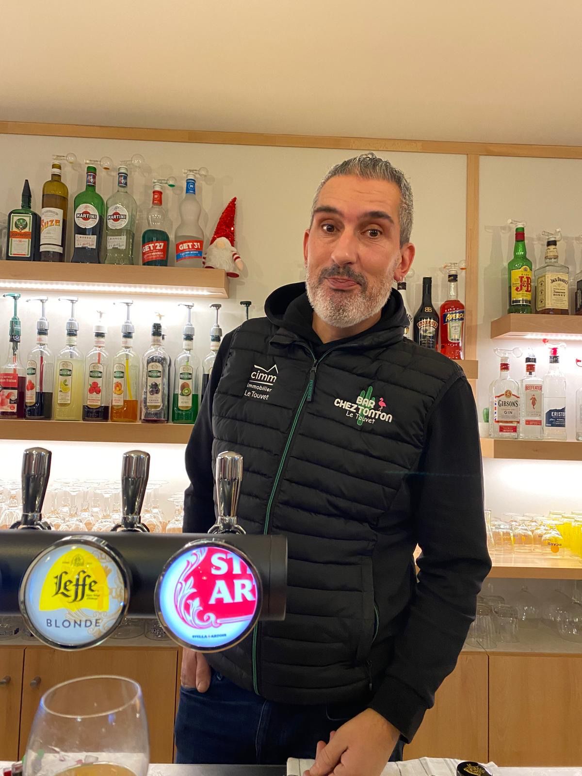 Michel, de l’équipe du Bar Chez Tonton.