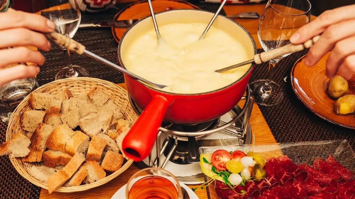 Fondue savoyarde revue et corrigée.webp