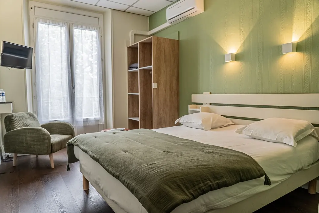 Chambre Double Confort pour 2 personnes avec 1 lit double