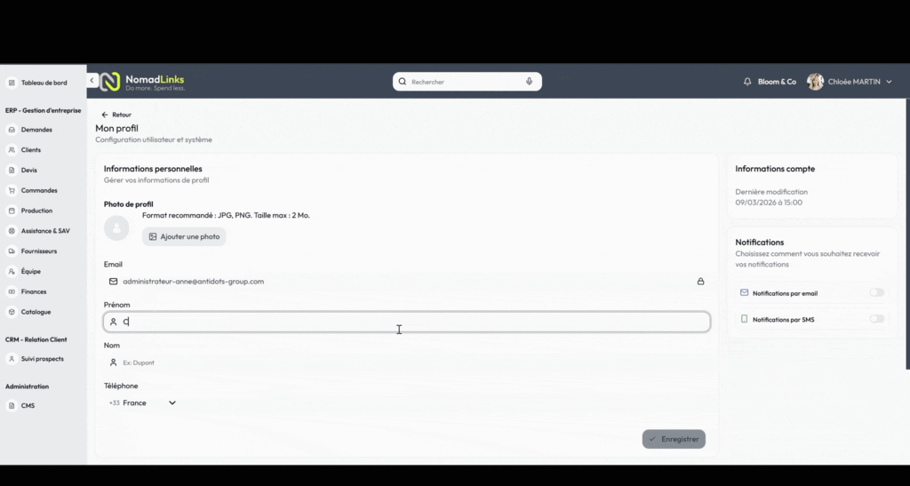 Page Mon profil pour modifier les informations personnelles et les notifications